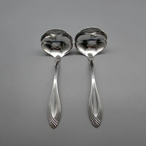 Oneida Silverplate Silver Heiress Gravy Ladles - Set of Two NOS USA Made - Picture 1 of 3