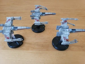 Star Wars Miniatures X-Wing Starfighter con tarjeta 27/60 WOTC 2006 - Imagen 1 de 5