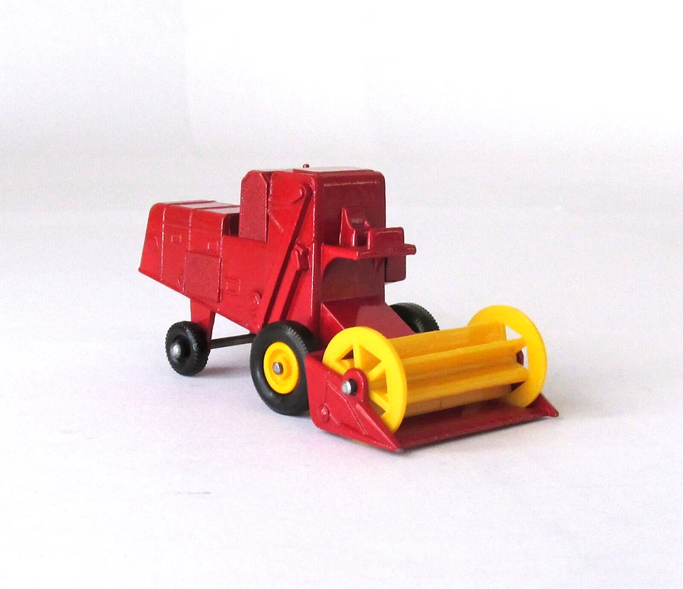 Винтажный комбайн Lesney Matchbox No65 Claas с обычным колесом ПОЧТИ КАК НОВЫЙ 1967 - Изображение 1 из 4