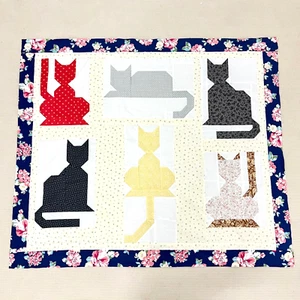 Handgefertigte Original Katze Katzen Baby Quilt Top 41x47" zusammengesetzt ~ Baby/Bett/Wand Dekor - Bild 1 von 4
