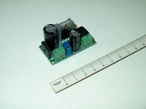 M602 - Spannungsregler In AC/DC 6-30V Out 3,3-30V 2,2A Trimmbar Fertigmodul - Bild 1 von 2