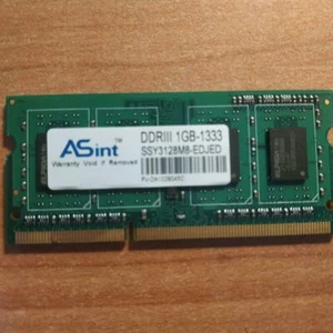 RAM 1 GB SO-DIMM  1333 MHZ - Foto 1 di 1