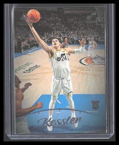 2022-23 Panini Chronicles WALKER KESSLER Luminance #144 Rookie RC Jazz TBMX - Picture 1 of 2
