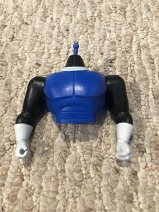 McFarlane DC Multiverse Batman Animated - Lock-Up Build a Figure Torso & Arms - Bild 1 von 3