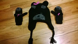 Girls Hat & Gloves Set - " A BEAR" "Place 1989' FLEECE LINED (8-14) USED - Picture 1 of 6