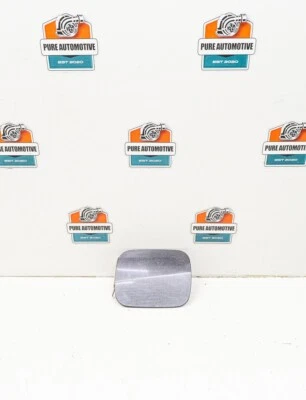 Lexus IS300 2001-2005 puerta tanque de gasolina tapa de llenado de combustible con tapa OEM 4141 Foto 1 de 4