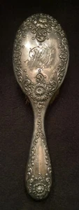 Antique ORNATE R.S. & CO SILVER PLATED HAIR BRUSH-Oval Shape-Floral Pattern-8.5" - Picture 1 of 9