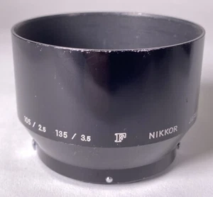 Nikkor 105mm f2.5 Metal Lens Hood Rare Nippon Clip In 135mm F3.5 Vintage - Picture 1 of 7