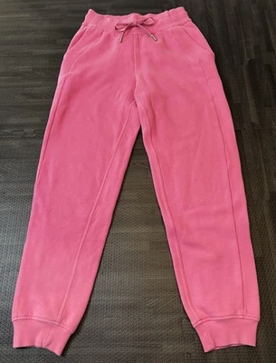 Спортивные штаны Lululemon Scuba High-Rise Jogger размер 2 Sonic Pink - Изображение 1 из 4