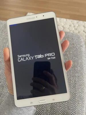 Samsung Galaxy Tab Pro SM-T320 WiFi 8,4'' 16GB 2,3GHz Android Tablet Weiß Touch - Bild 1 von 4
