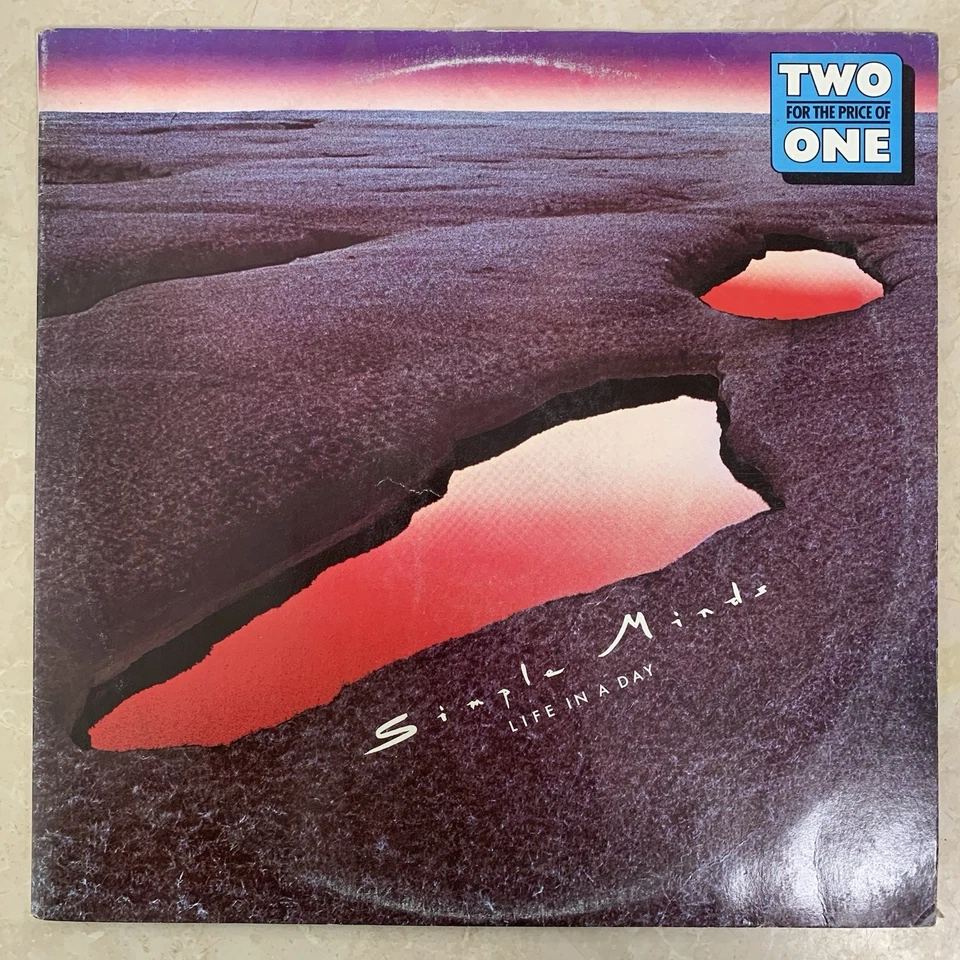 Simple Minds: Life In A Day/Real To Real Cacophony (Vinyl, 1982 AUS, LP, EX) - Image 1 of 4