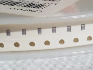 Kyocera 06035A471JAT2A Fixed Multilayer Ceramic Capacitors - Picture 1 of 2