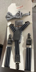 ๐ Cat & Jack Boys' Suspender Set Bow Tie/Suspenders & Pocket Square Set Gray - Picture 1 of 2