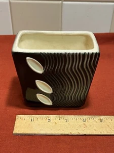 Vintage ROYAL COPLEY RETRO DESIGN BLACK & WHITE VASE OR PLANTER 1960'S - Picture 1 of 5