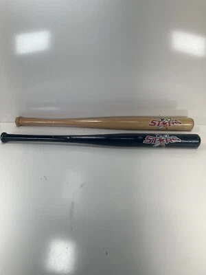Lote de 2 mini bates de béisbol de madera firmados autografiados de Huntsville Stars Foto 1 de 4