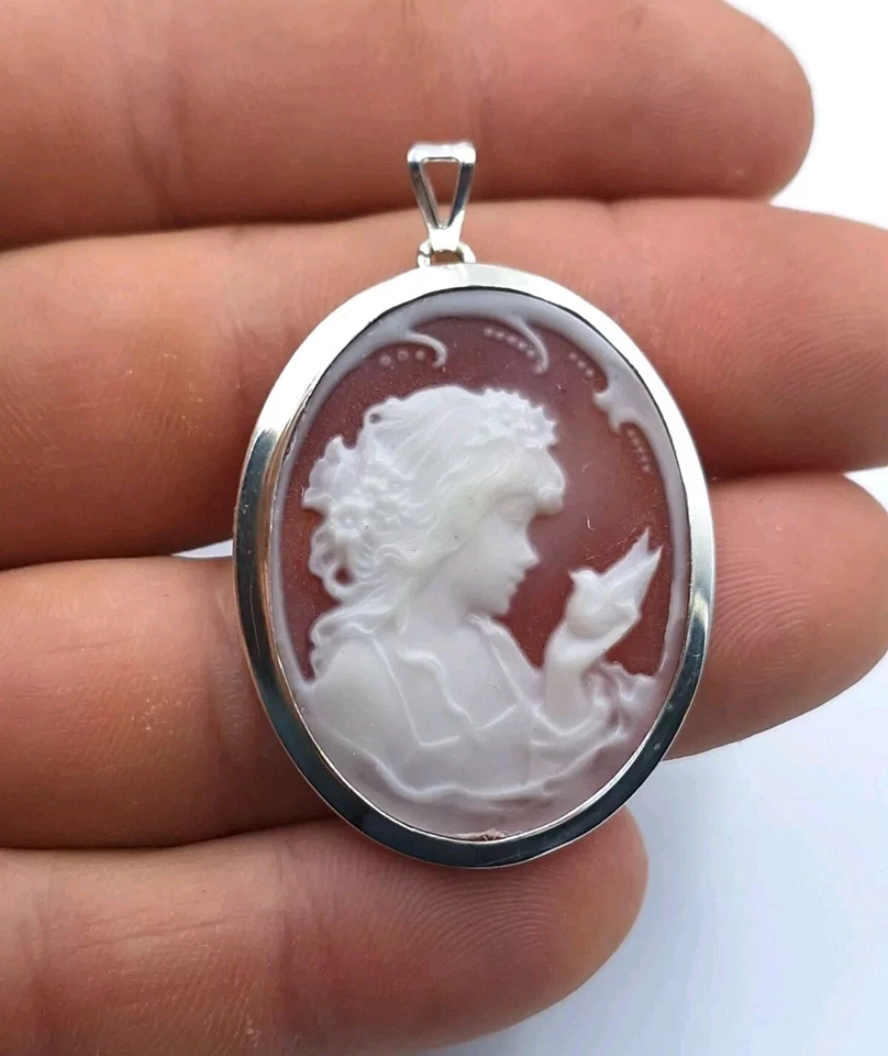 CIONDOLO IN ARGENTO 925% CON CAMMEO CAMEO, DONNA RODIATO IN ORO BIANCO 18KT - Immagine 1 di 4