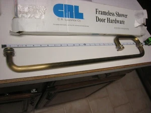 CRL Antique Brass Tubular Back-to-Back 3/4" Diameter Shower Door Pull 24" second - Picture 1 of 9