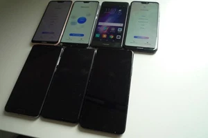 Restposten 7x Huawei Handys - P20, P20 Lite, Honor 8, P20 Pro, P30 Lite, P Smart Z - Bild 1 von 13