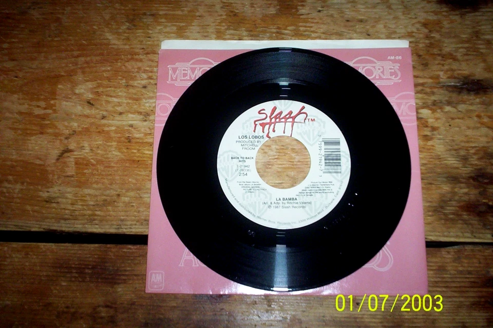 LOS LOBOS / Ritchie Valens SLASH Records VINYL 45  ( LA BAMBA / COME ON ) NM- - Image 1 of 1