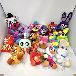 Five Nights at Freddys Funko Plüsch 17 Stofftiere FNAF - Bild 1 von 9