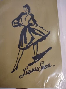 Vintage Luxuri Sheer Pantyhose Size L Nylons Stockings Daysheer Stretch Rhapsody - Picture 1 of 9
