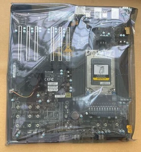 Supermicro M12SWA-TF Motherboard E-ATX for AMD Threadripper Pro 3000 and 5000 - Picture 1 of 5