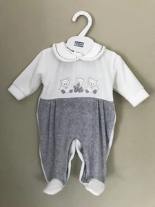RECIÉN NACIDO BEBÉ NIÑO GRIS TERCIOPELO OSO MAMPERS TRAJE DE DORMIR BEBÉ CRECIMIENTO NIÑOS REGALO 0-3-6 M - Imagen 1 de 2