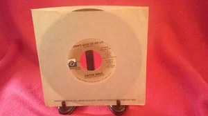 DAVID SOUL: DON'T GIVE UP ON US / BLACK BEAN SOUP (1976) Vinyl 45 RPM PS 45.129 - Picture 1 of 2
