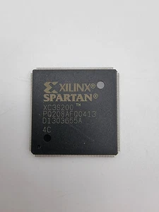 XILINX SPARTAN XC3S200 NEW - Imagen 1 de 2