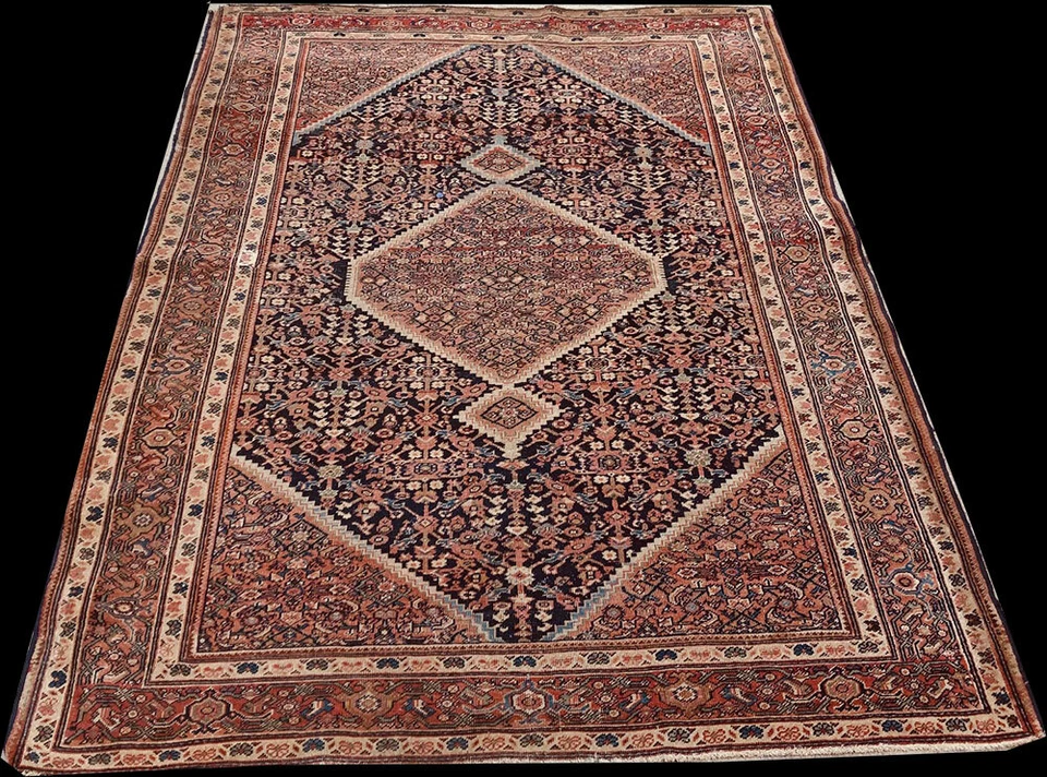 A Marvelous Antique Sarouk Ferahan Area Rug - Image 1 of 4