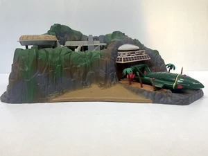Vintage 1990s Thunderbirds Tracy Island Electronic Play Set (INCOMPLETE) - Picture 1 of 6