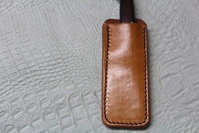 Funda de cuchillo de bolsillo de hoja fija de cuero hecha a mano personalizada. Solo funda Foto 1 de 4