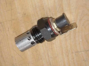 Glühkerze Flammglühkerze Flammkerze Traktor Fiat 5161845 4232051 38099174 1/2 " - Bild 1 von 1