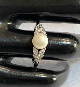 Anello vintage in argento sterling 925 PERLA E ZIRCONI misura 6,75 - Foto 1 di 15