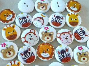 10-50 Knopf Holz Tiere, Holzknopf rund, Affe Bär Zebra Löwe, weiß bunt 2463 - Bild 1 von 2