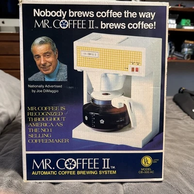 复古 Mr. Coffee CB-500AC 10 杯咖啡机 Joe DiMaggio 1970 年代全新陈货 — 第 1/4 张图片