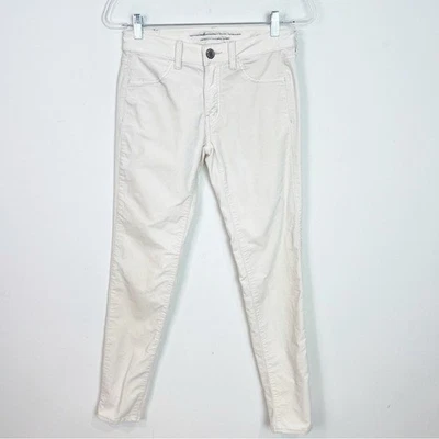 PANTALONES AJUSTADOS DE TERCIOPELO BLANCO ROTO AMERICAN EAGLE PARA MUJER TALLA 4 Foto 1 de 4