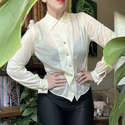 Blusa vintage años 60 crema con botones Foto 1 de 4