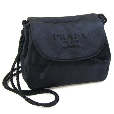 Bolso de hombro Prada de segunda mano satinado negro con borla, logotipo bordado, Foto 1 de 4