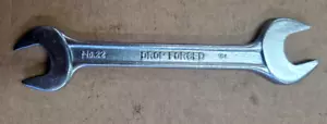 EVEREST ENGLISH KEY N.22 DROP FORGED 16/17 TOOL KIT FERRARI - Picture 1 of 2