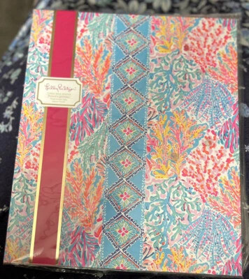 Lilly Pulitzer 3 Ring Binder, Pocket and 3 Divider Tabs Featured In Splashdance - Image 1 of 3