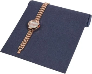 Lote de 4 rampas de gamuza azul pizarra pulsera relojes pantallas rampa 8" x 8 1/2 x 1 3/4" - Imagen 1 de 1