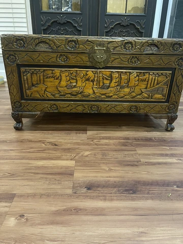 Antique Chinese Chest Luggage Box Carved Camphor Wood with jewlery boxes Cover