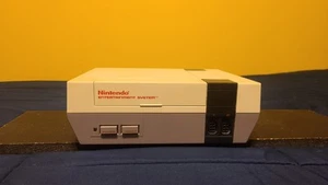 Nintendo Entertainment System NES Video Game Console Only NES-001 Gray - Picture 1 of 6
