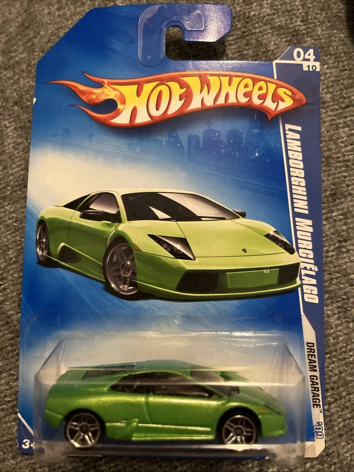 Литая зеленая модель Lamborghini Murcielago 2009 Dream Garage 04/10 от Hot Wheels - Изображение 1 из 2