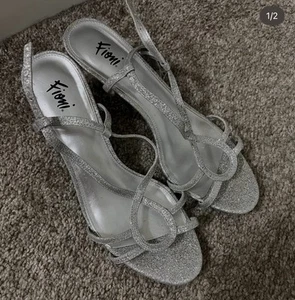 Women’s FIONI Silver Glitter Open-Toe Buckle High Heel Shoes Size 8W - Picture 1 of 6