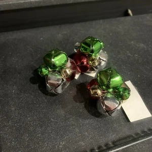 Bath & Body Works Weihnachten Jingle Bells rot grün silber magnetische Kerzenaufsätze - Bild 1 von 3