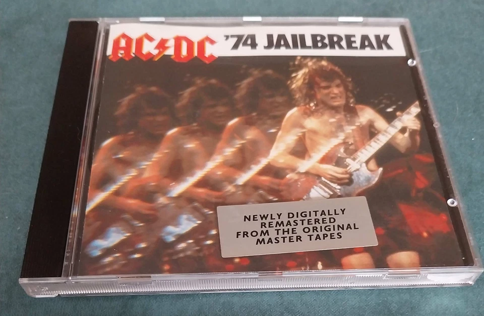 CD Ac/Dc '74 Jailbreak (Remastered) - Bild 1 von 3