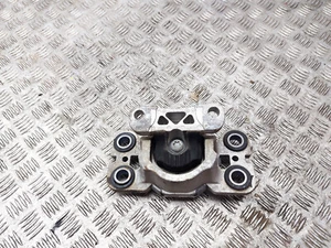 LAND ROVER DISCOVERY SPORT L550 2016 2.0 DIESEL ENGINE MOUNT BRACKET SUPPORT - Picture 1 of 14