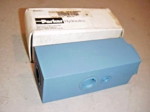 Parker Republic XH4121-3/4S2-6-5 Hydraulic Pilot Operated Check Valve #822166 - Picture 1 of 9